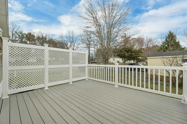 $319,900 | 3 Slate Run, North Hampton, NH 03862