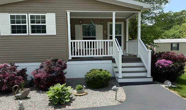 $319,900 | 3 Slate Run, North Hampton, NH 03862