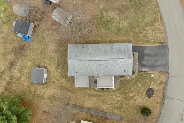 $319,900 | 3 Slate Run, North Hampton, NH 03862