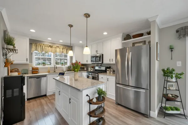 $319,900 | 3 Slate Run, North Hampton, NH 03862