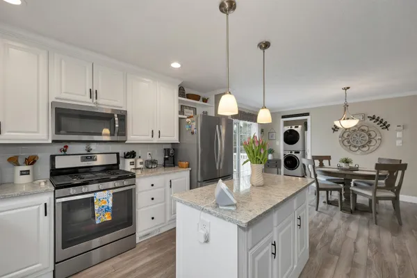 $319,900 | 3 Slate Run, North Hampton, NH 03862