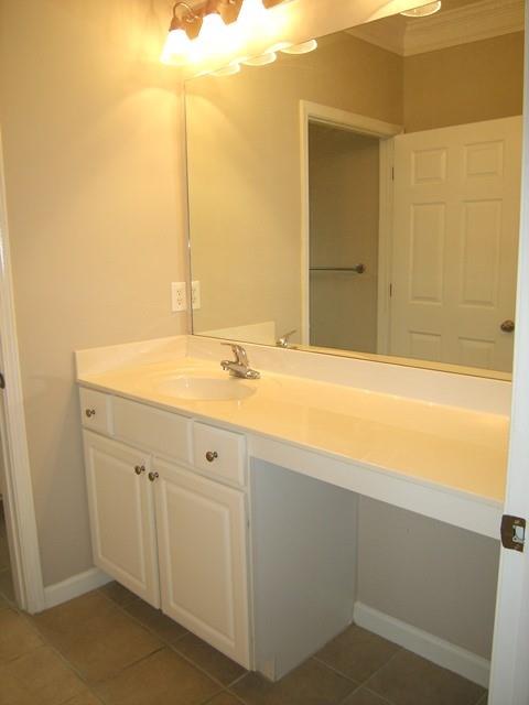 2108 Westchester Ridge Northeast Atlanta, GA 30329 - Photo 16 of 27