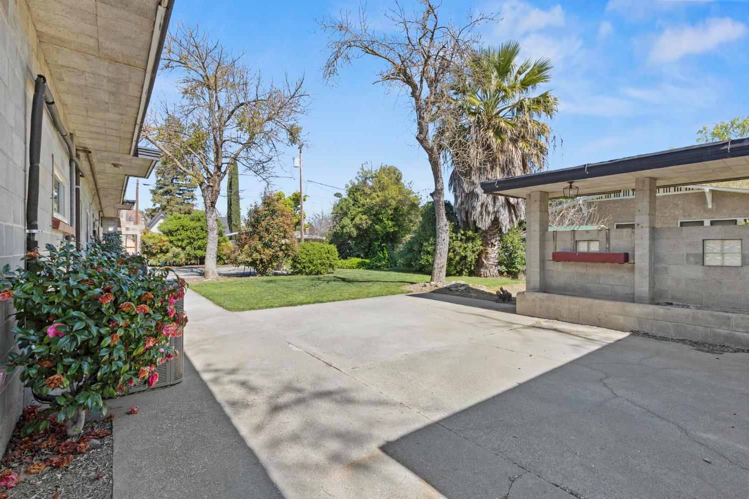 724 Webster Street Colusa, CA 95932 - Photo 29 of 48 a view of a volley ball court