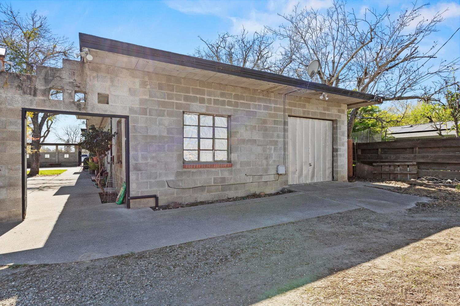 724 Webster Street Colusa, CA 95932 - Photo 40 of 48 a view of an outdoor space