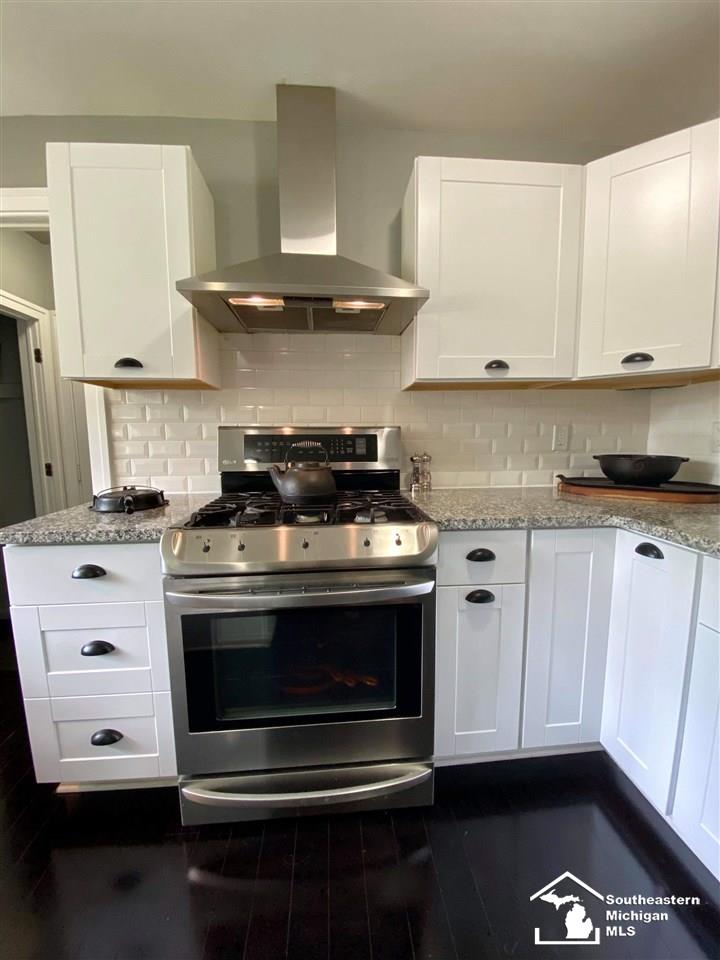 1843 Goddard Road Wyandotte, MI 48192 - Photo 21 of 67 50013869-21.JPG