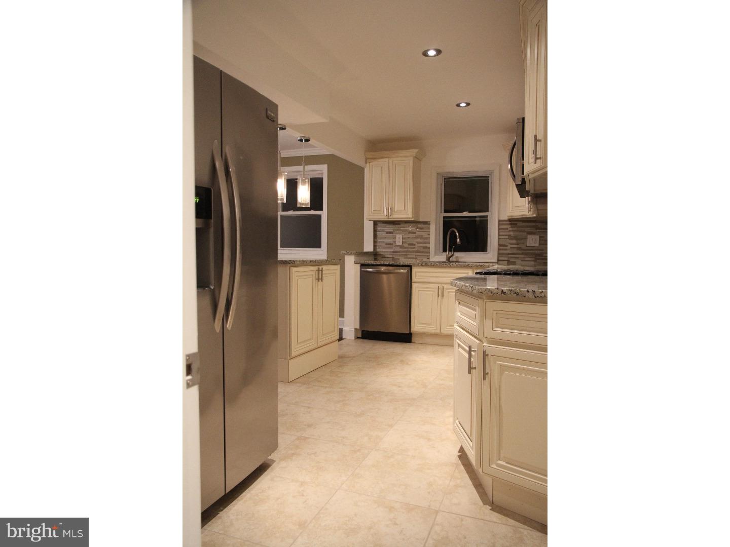 8222 Temple Road Philadelphia, PA 19150 - Photo 3 of 7 Kitchen