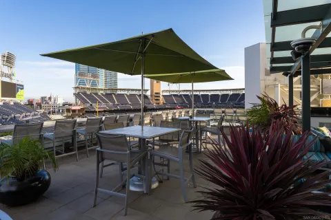 $1,790,000 | 325 7th Avenue, Unit 2204, San Diego, CA 92101