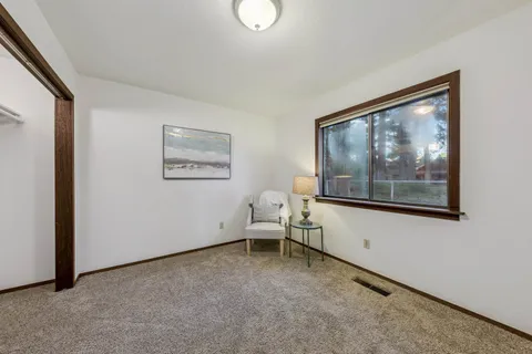 $639,900 | 10260 Laburnham Circle, Truckee, CA 96161