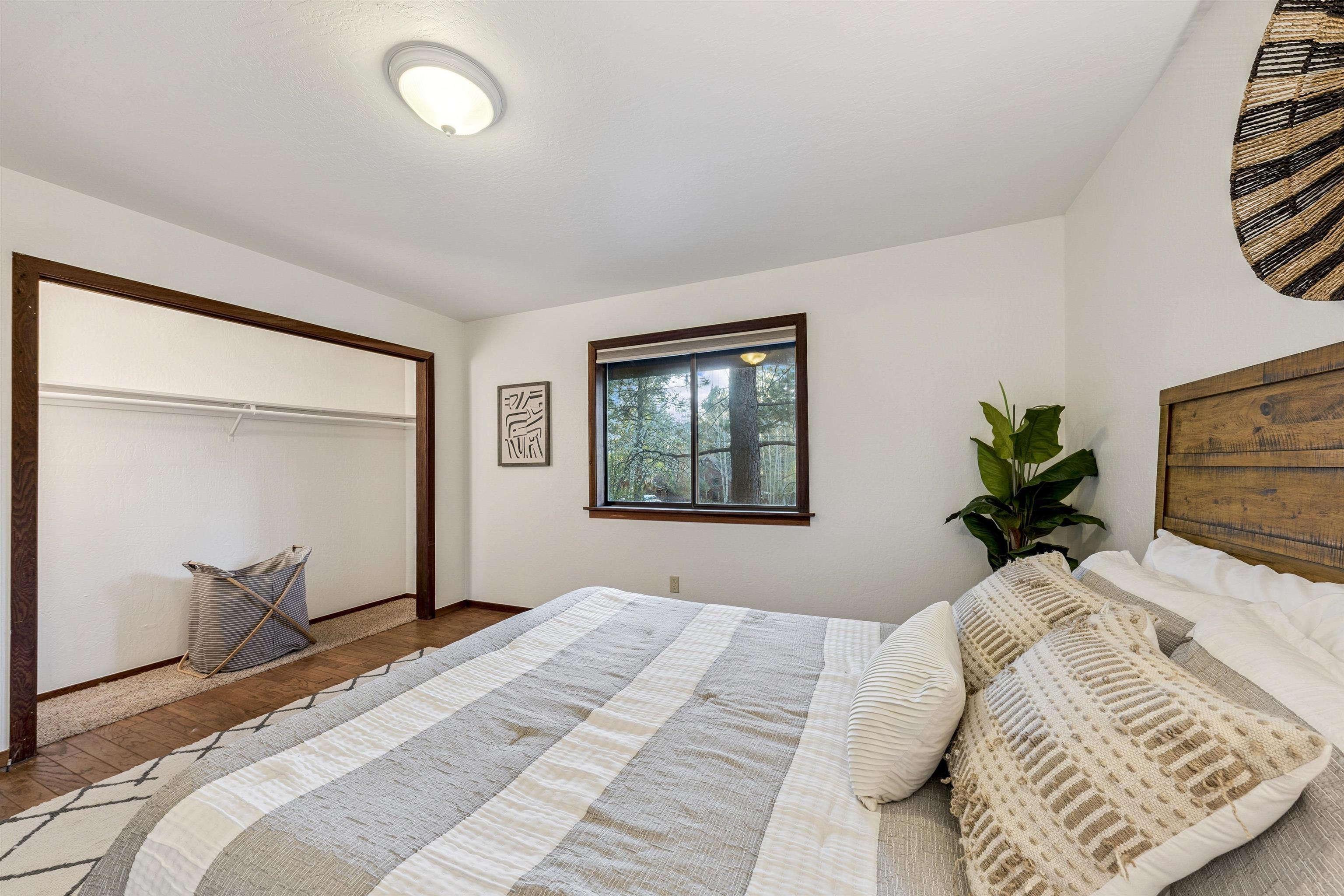 10260 Laburnham Circle Truckee, CA 96161 - Photo 10 of 27