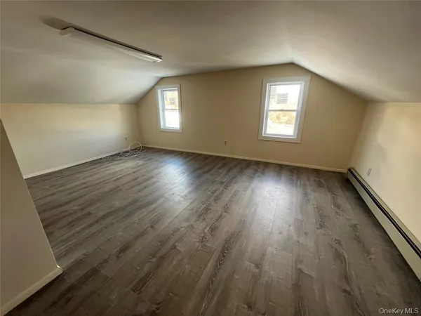 $2,300 | 47 Maples Lane, Middletown, NY 10940
