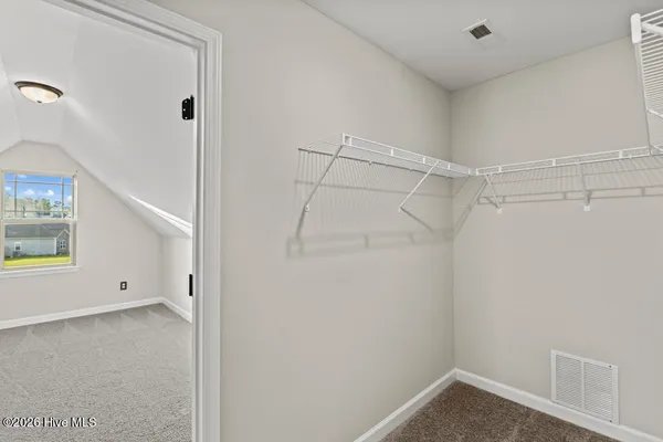 $2,175 | 707 Pandion Court, Holly Ridge, NC 28445