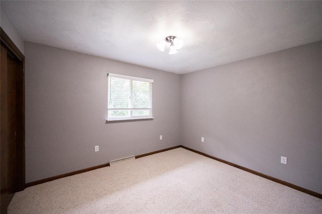 423 Kings Road Apollo, PA 15613 - Photo 17 of 25