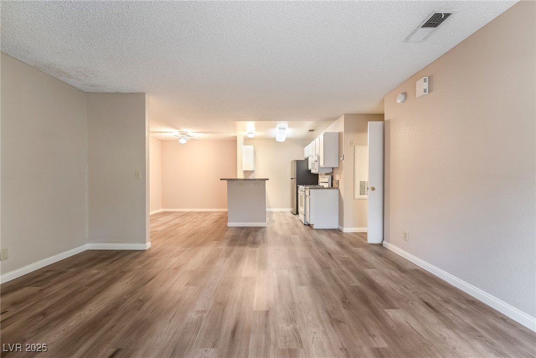 2200 South Fort Apache Road, Unit 2190 Las Vegas, NV 89117 - Photo 12 of 37