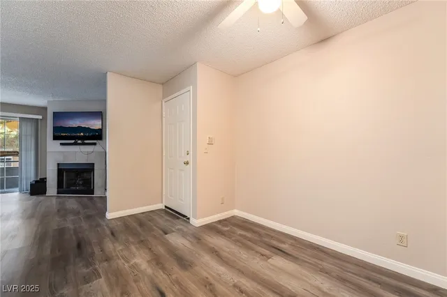 $1,350 | 2200 South Fort Apache Road, Unit 2190, Las Vegas, NV 89117
