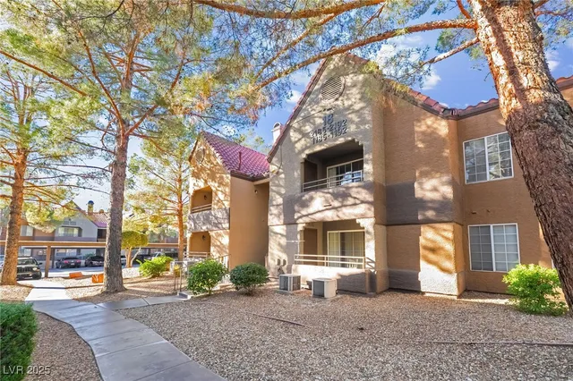 $1,350 | 2200 South Fort Apache Road, Unit 2190, Las Vegas, NV 89117