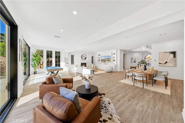 $5,498,000 | 111 Great Oak, Irvine, CA 92602