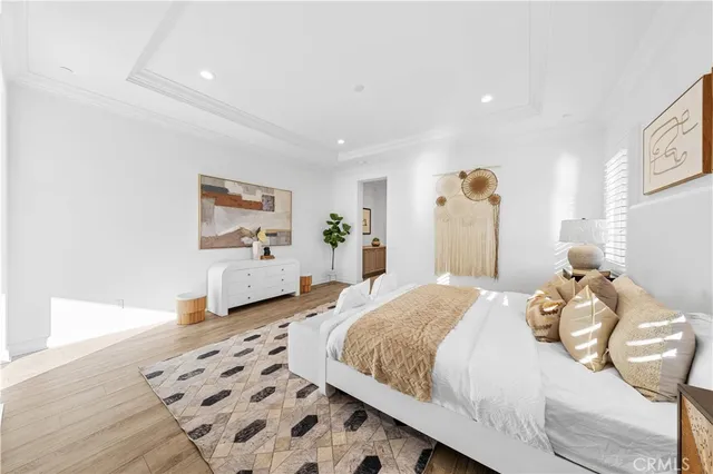 $5,498,000 | 111 Great Oak, Irvine, CA 92602