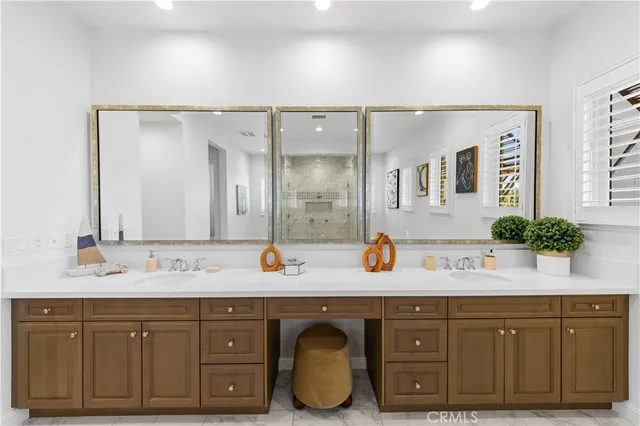 $5,498,000 | 111 Great Oak, Irvine, CA 92602