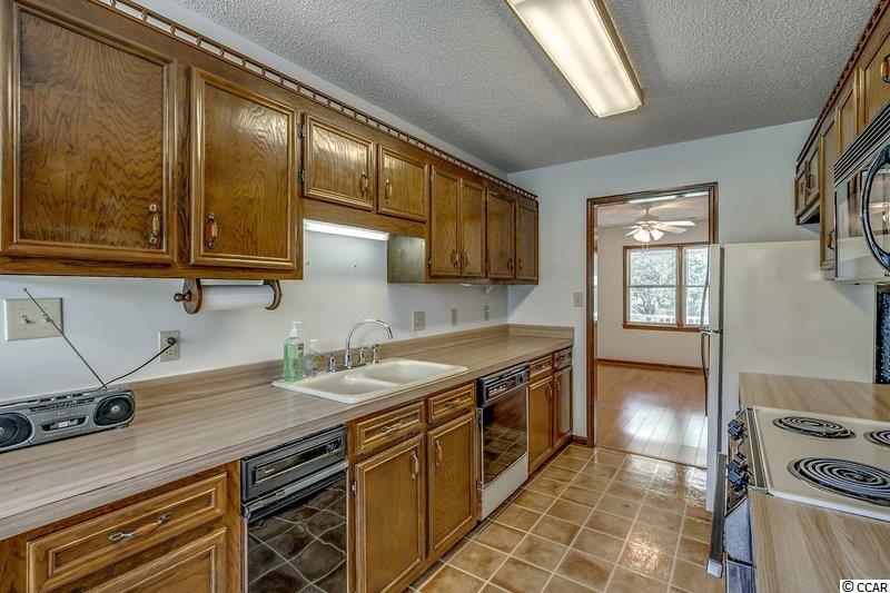 2041 Pitch Landing Road Conway, SC 29527 - Photo 16 of 39