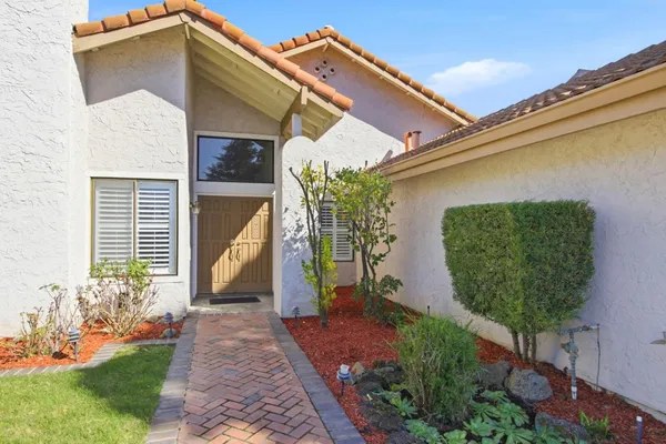$1,899,000 | 2836 Broken Oak Court, San Jose, CA 95148