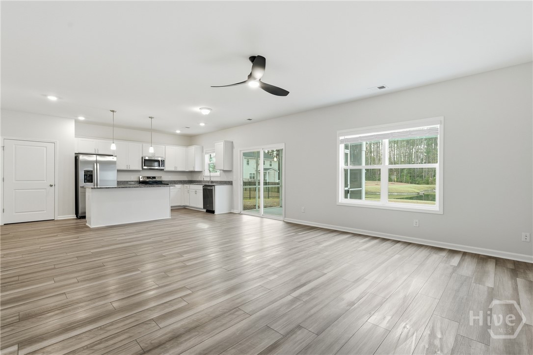 1013 Easthaven Boulevard Pooler, GA 31322 - Photo 5 of 44