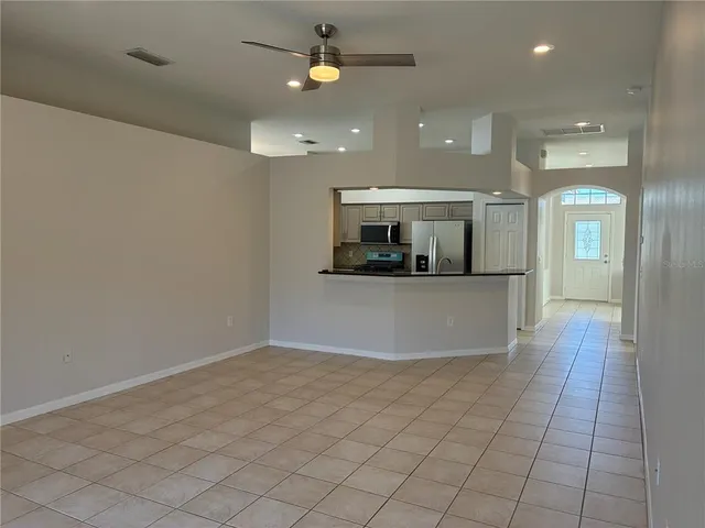 $2,600 | 31318 Heatherstone Drive, Wesley Chapel, FL 33543