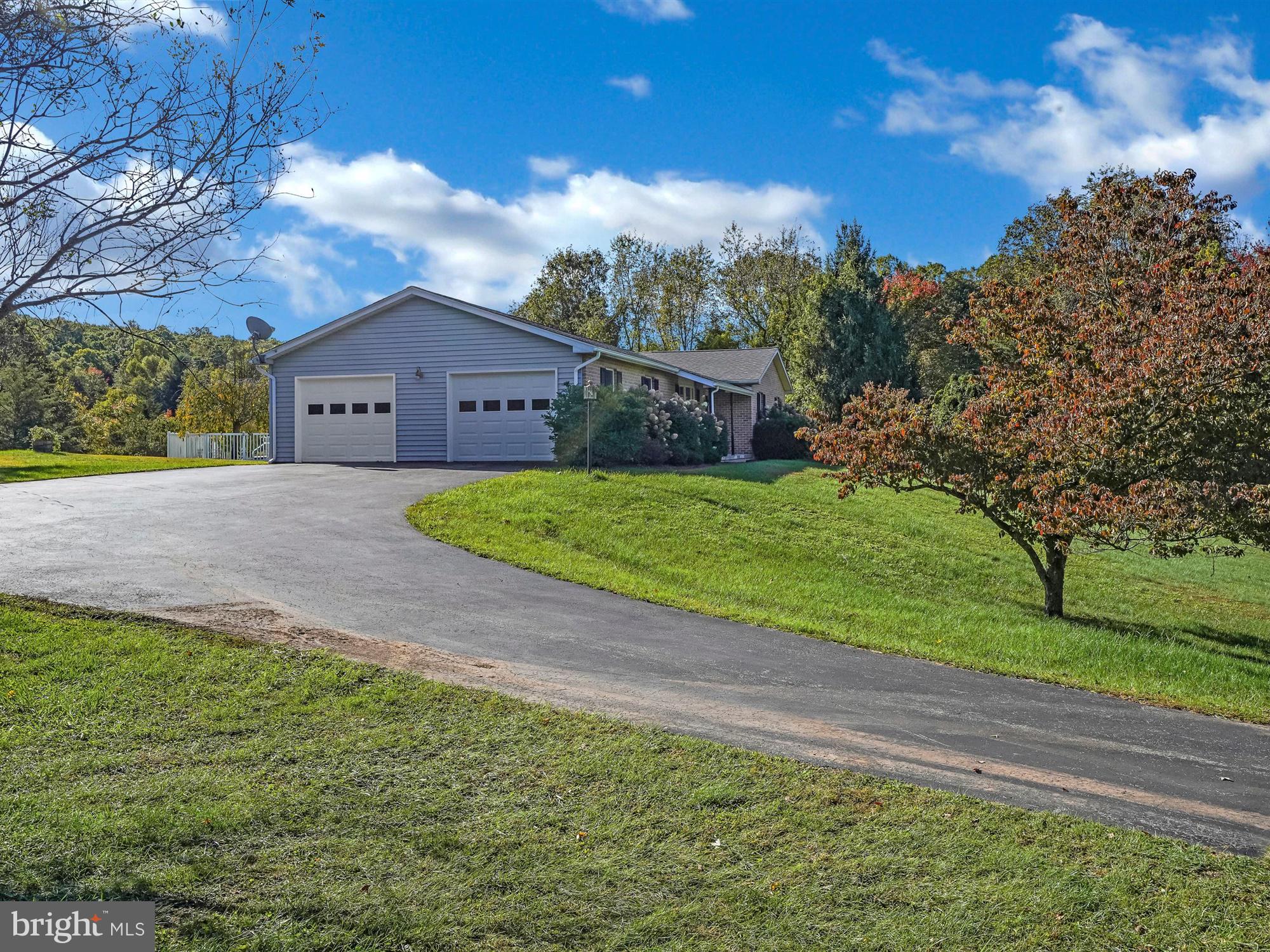 2667 Plow Road Birdsboro, PA 19508 - Photo 5 of 33 Gallery Image 5