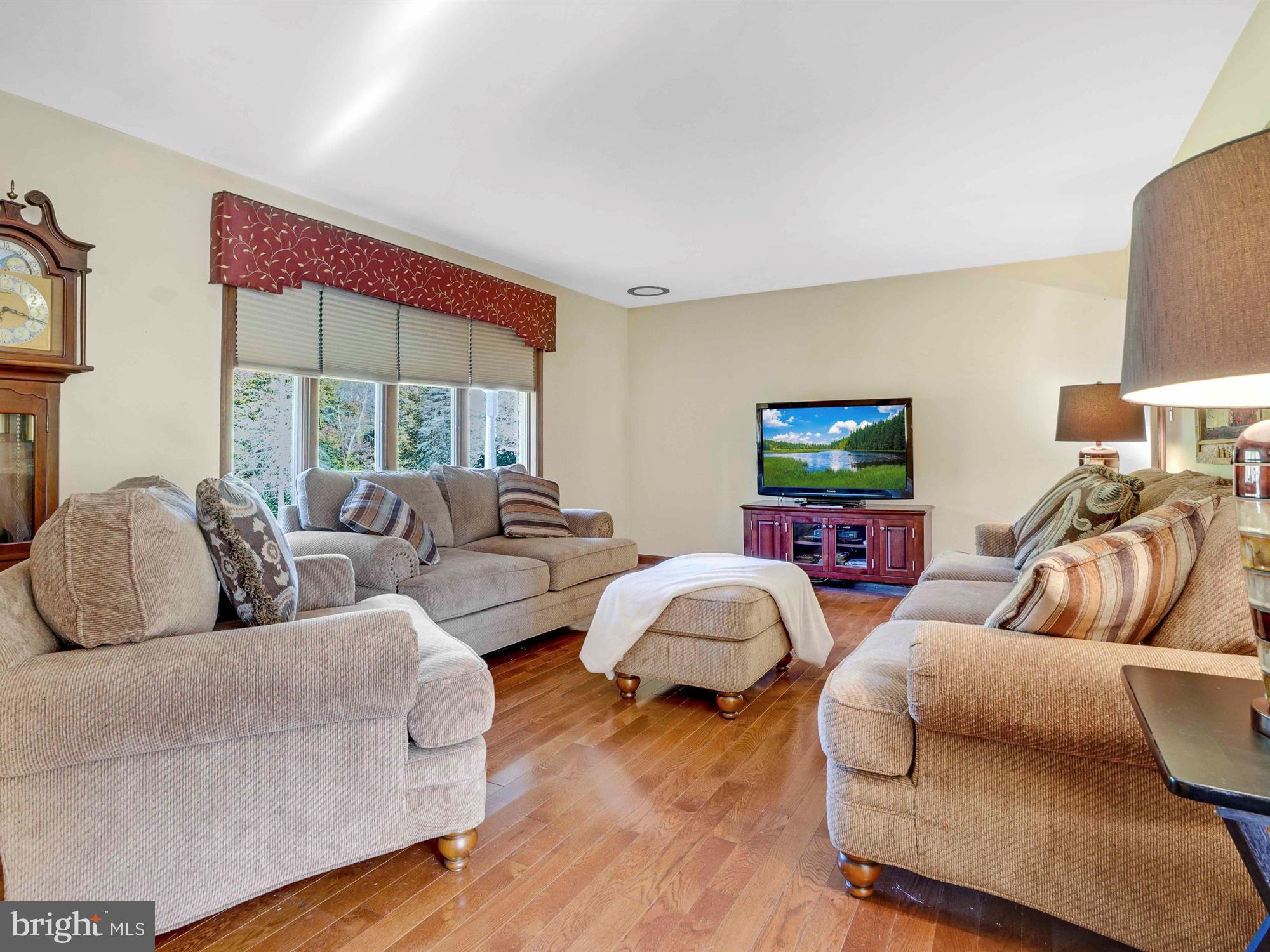 2667 Plow Road Birdsboro, PA 19508 - Photo 7 of 33 Gallery Image 7