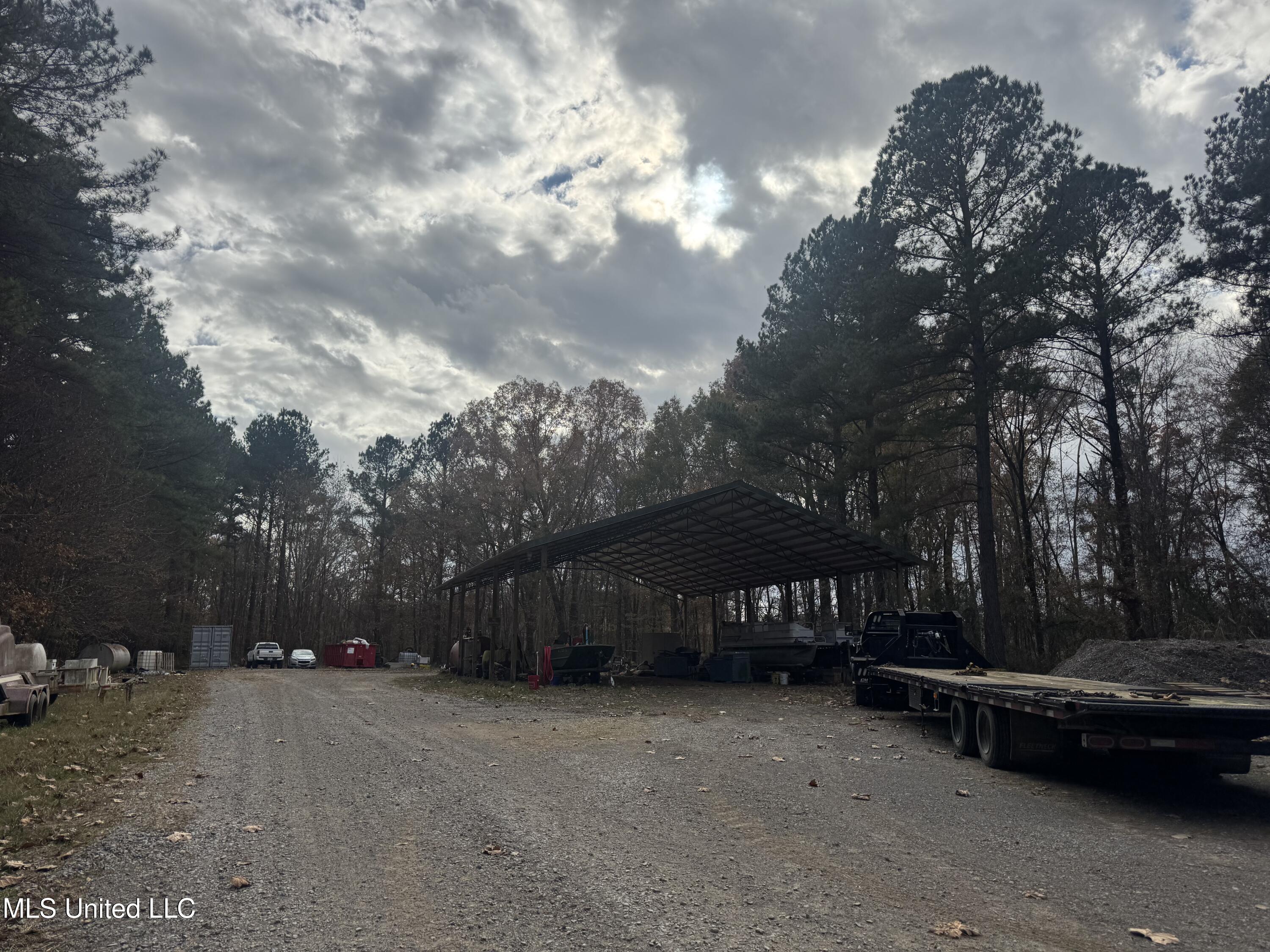 965 Yandell Road Canton, MS 39046 - Photo 2 of 6 image31