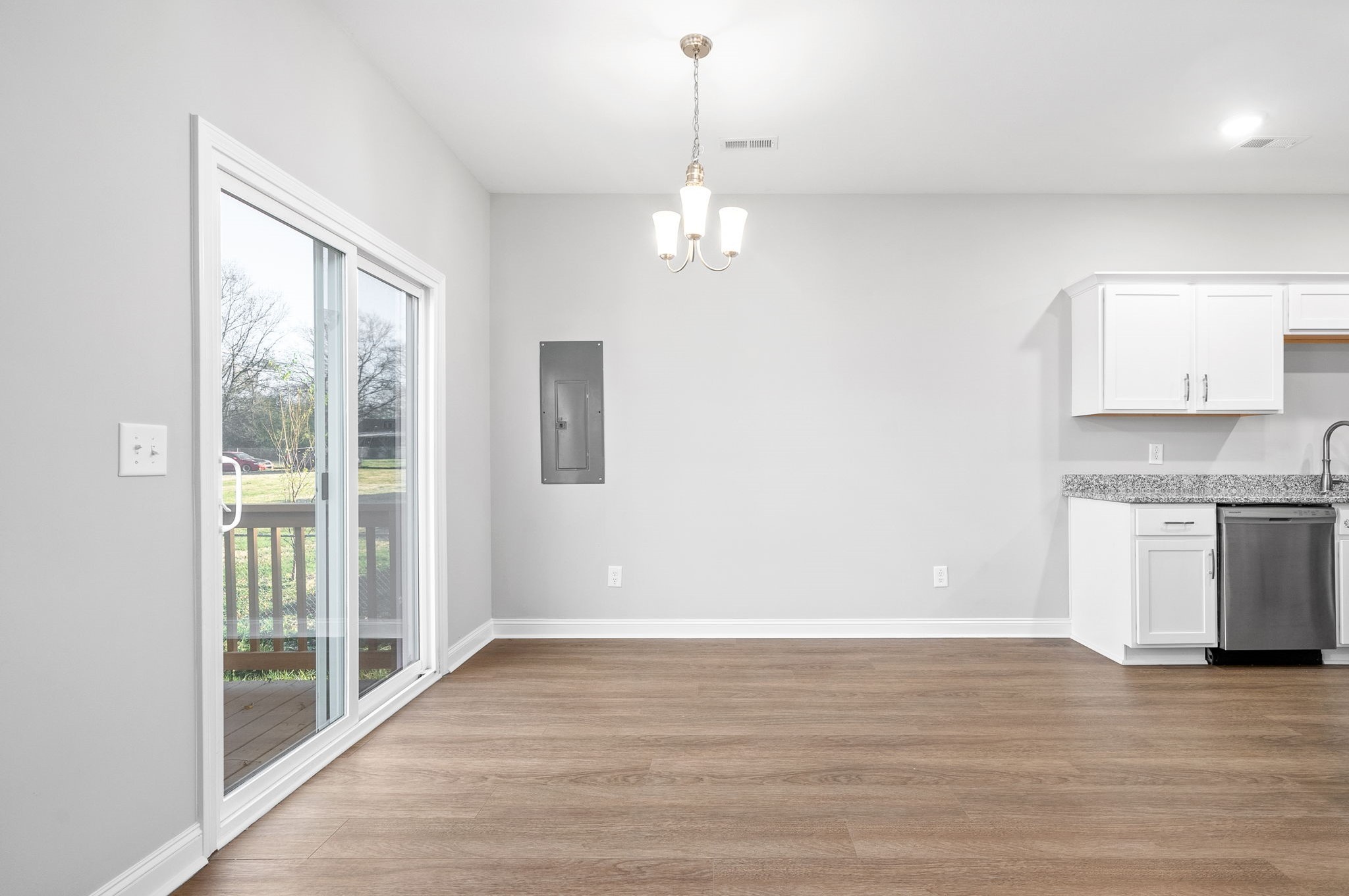 515 Needmore Road Clarksville, TN 37040 - Photo 12 of 27