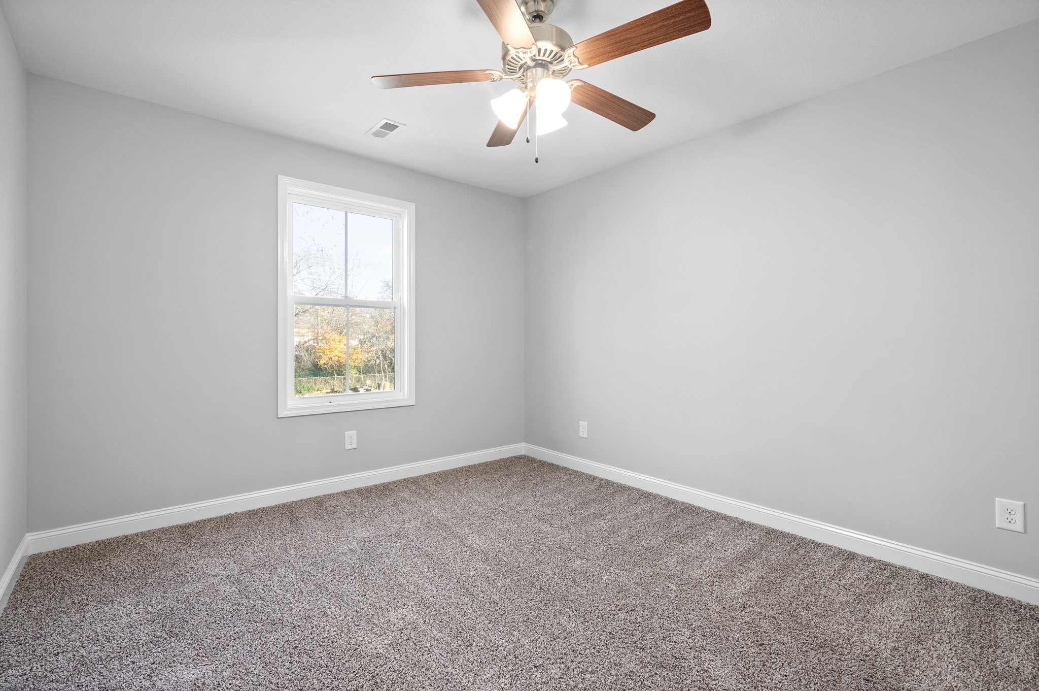 515 Needmore Road Clarksville, TN 37040 - Photo 15 of 27