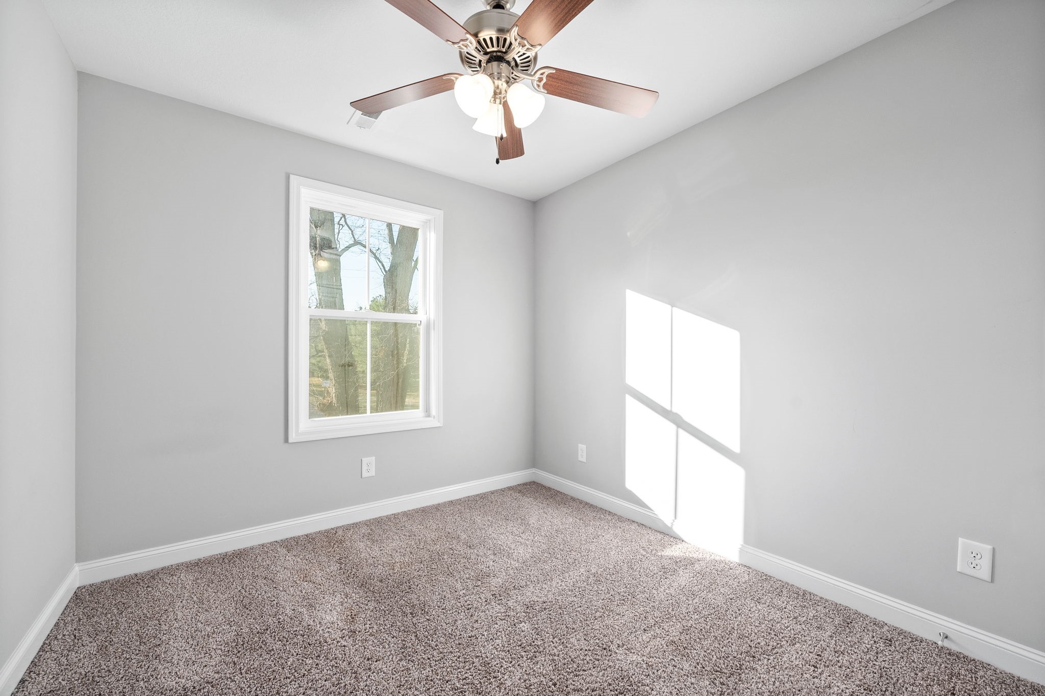 515 Needmore Road Clarksville, TN 37040 - Photo 21 of 27