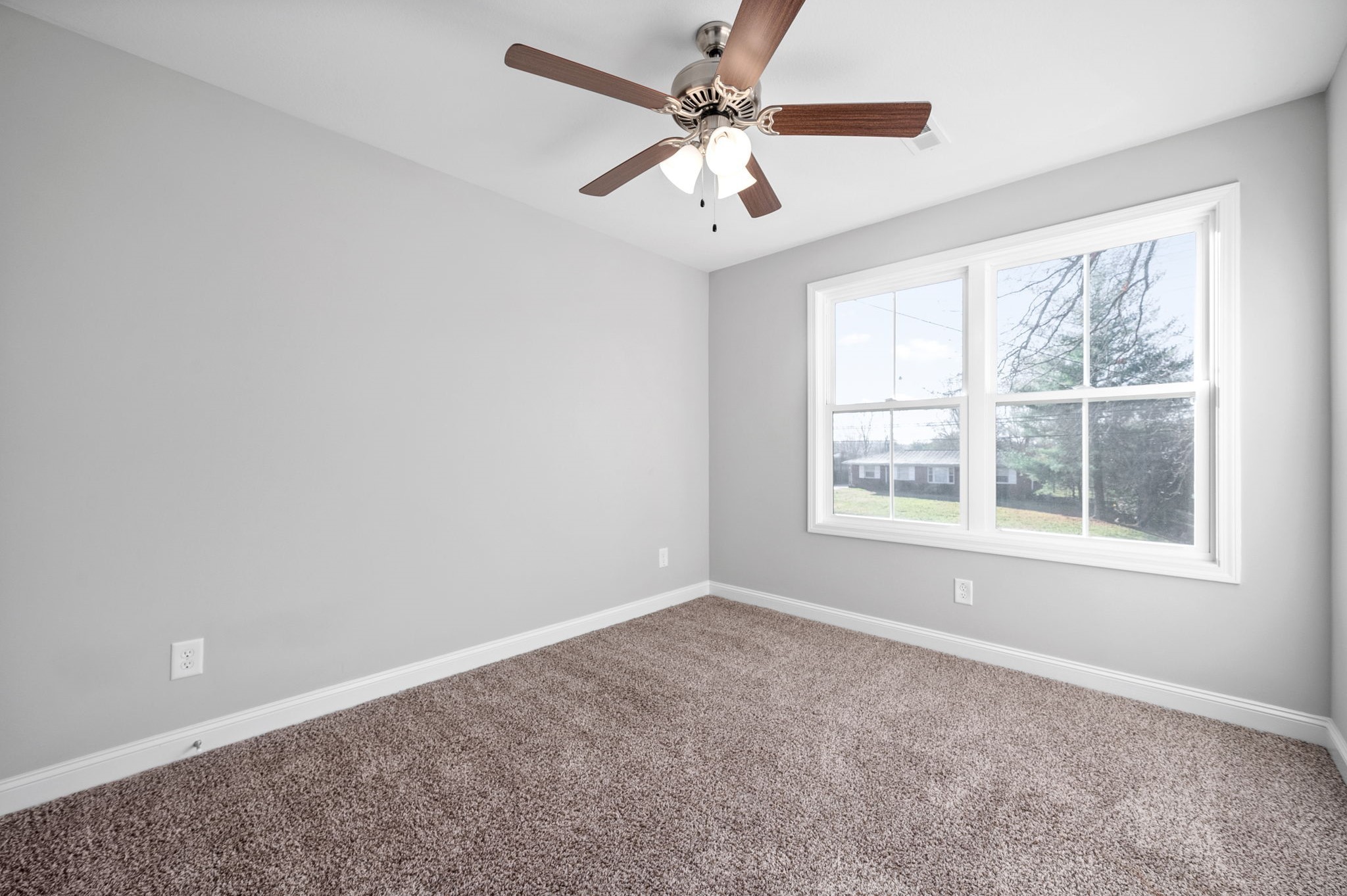 515 Needmore Road Clarksville, TN 37040 - Photo 22 of 27