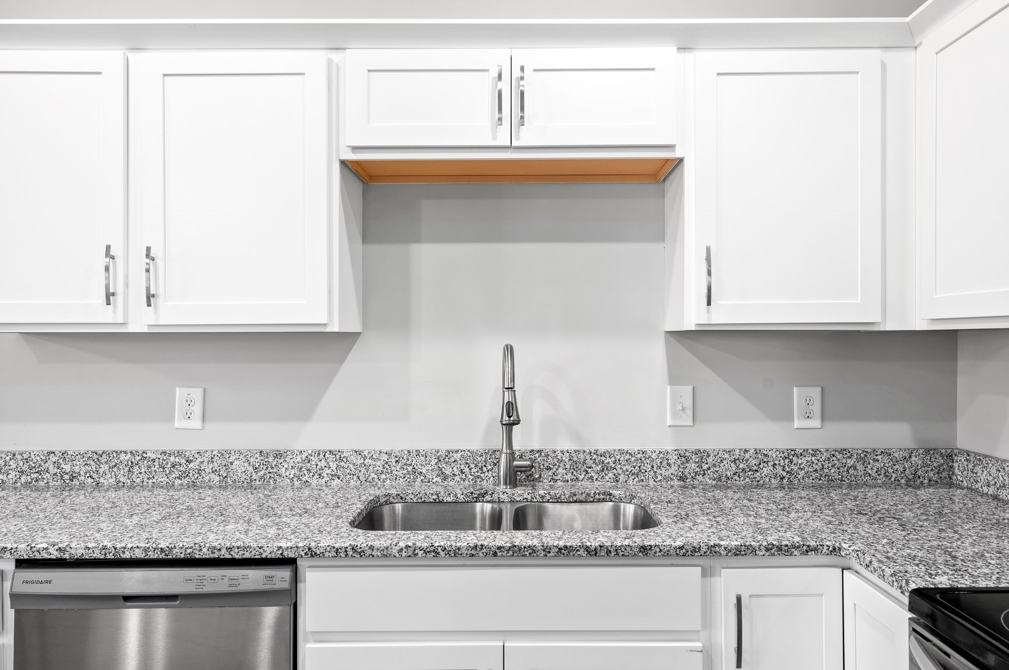 515 Needmore Road Clarksville, TN 37040 - Photo 10 of 27