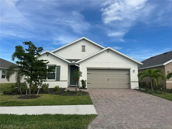 $3,800 | 20333 Camino Torcido Loop, North Fort Myers, FL 33917