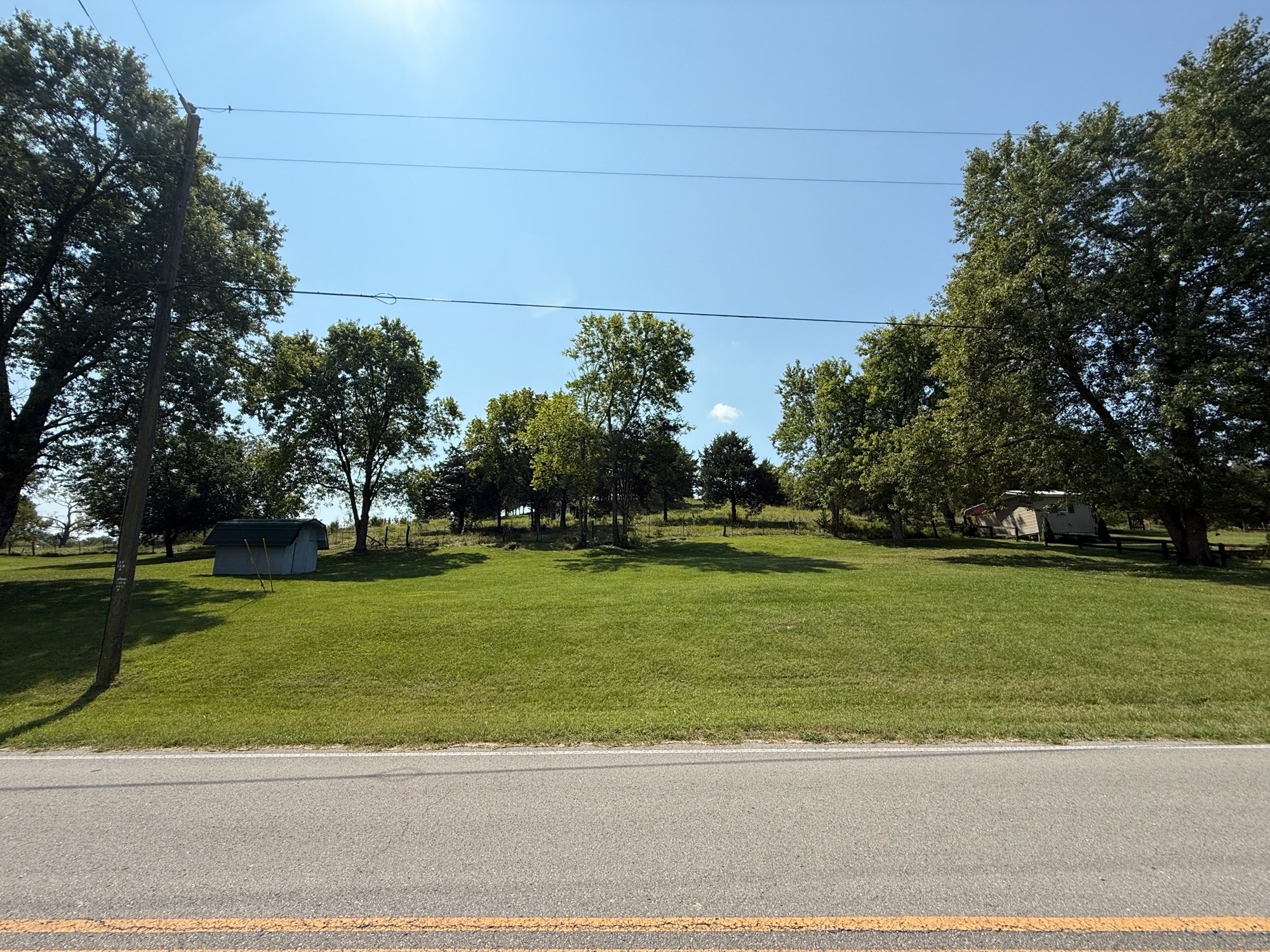 636 Old Alexandria Road Watertown, TN 37184 - Photo 3 of 8 a view of a golf course with a large trees
