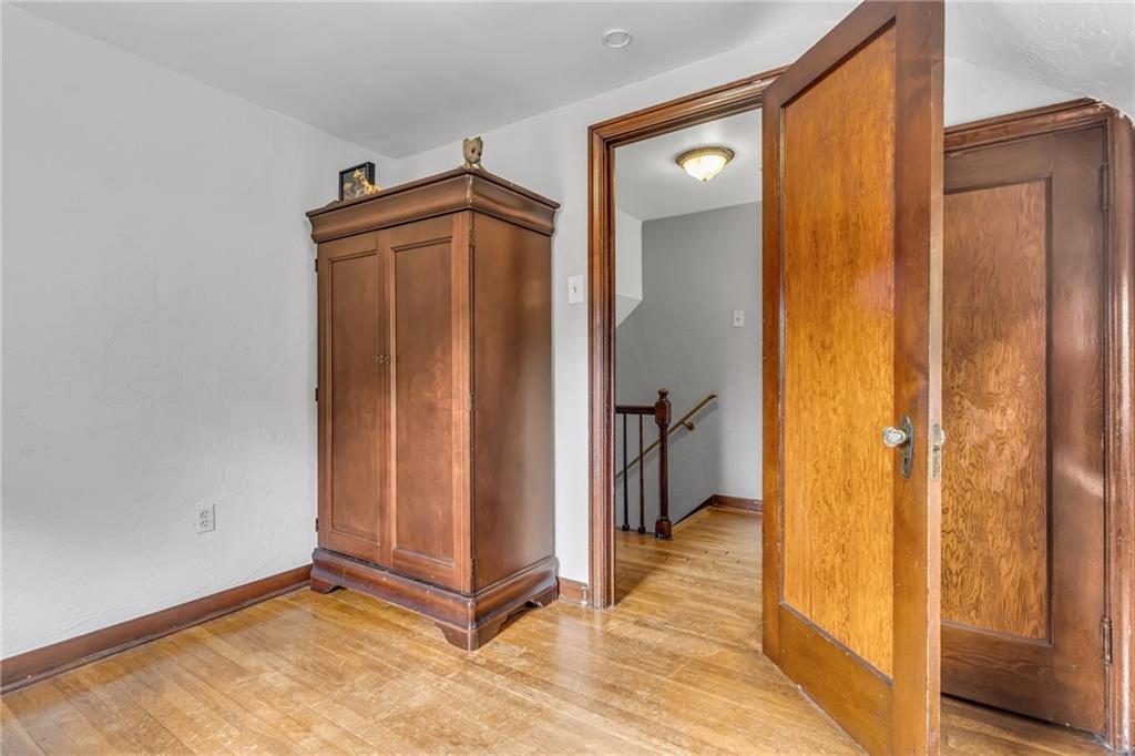 6424 Verona Road Verona, PA 15147 - Photo 18 of 29 Gallery Image 18