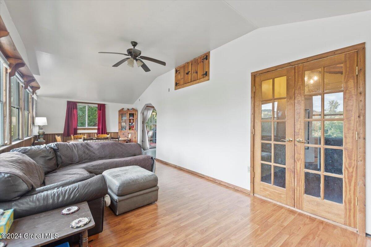 547 Sullivan Way Jackson, NY 12816 - Photo 8 of 37 27-HMS_2586