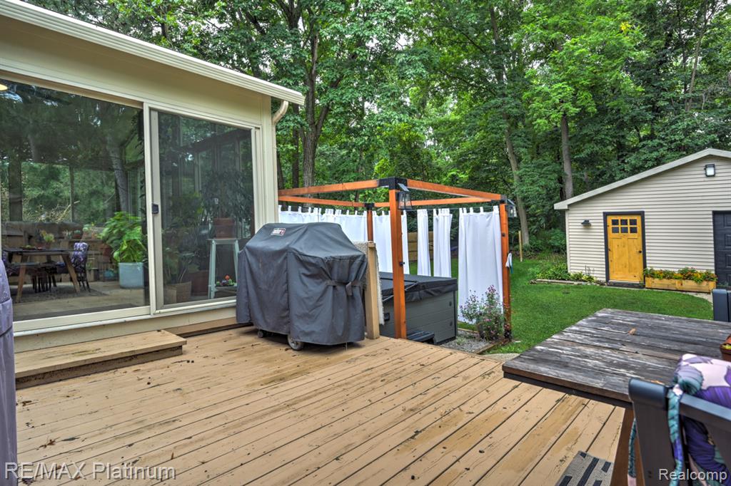 13242 Torrey Road Fenton, MI 48430 - Photo 44 of 50