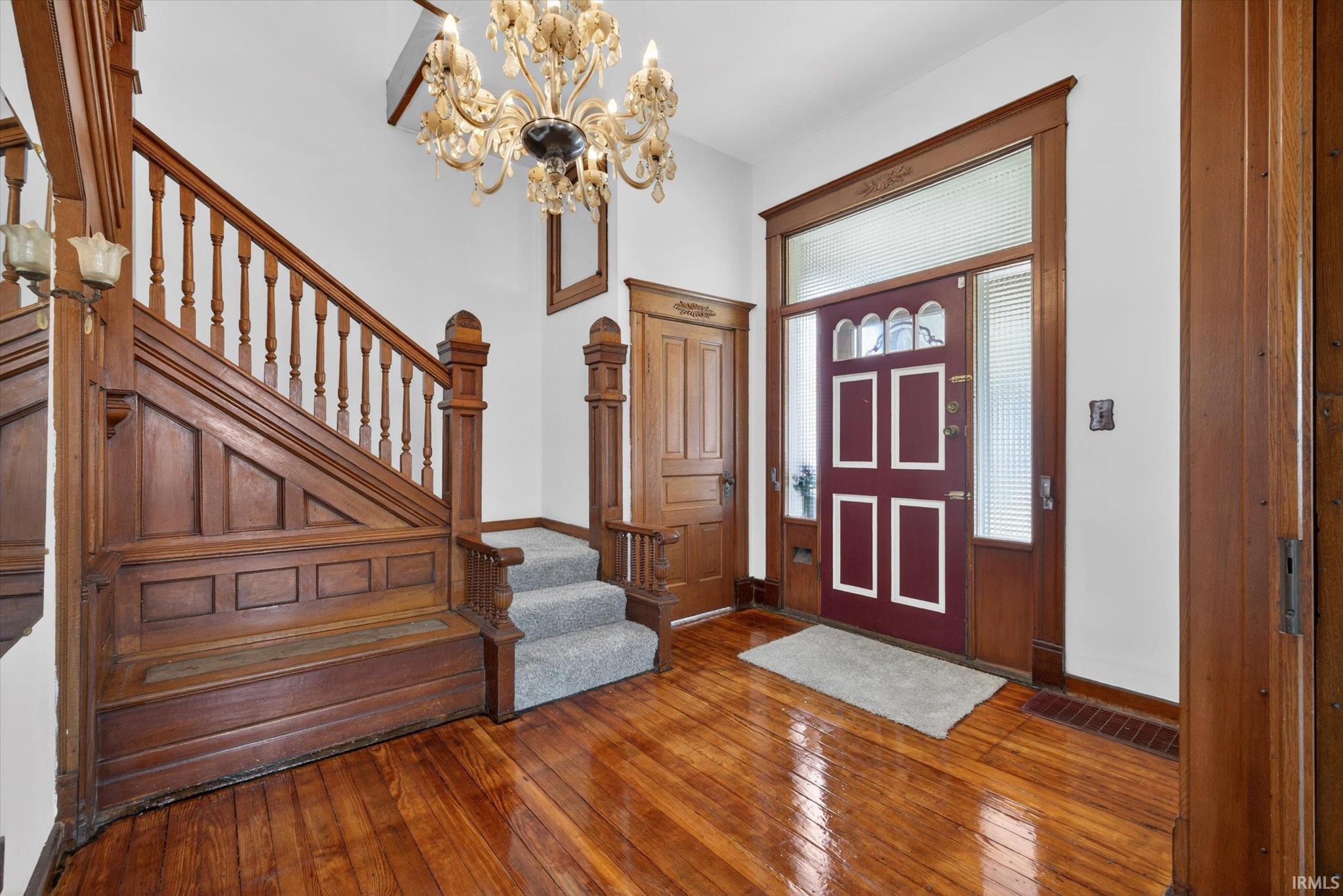 520 South Meridian Street Washington, IN 47501 - Photo 7 of 36