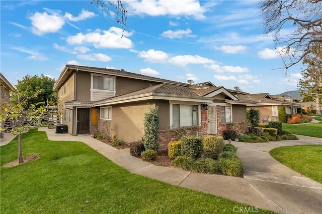 $474,999 | 3003 Knollwood Avenue, Unit 2, La Verne, CA 91750