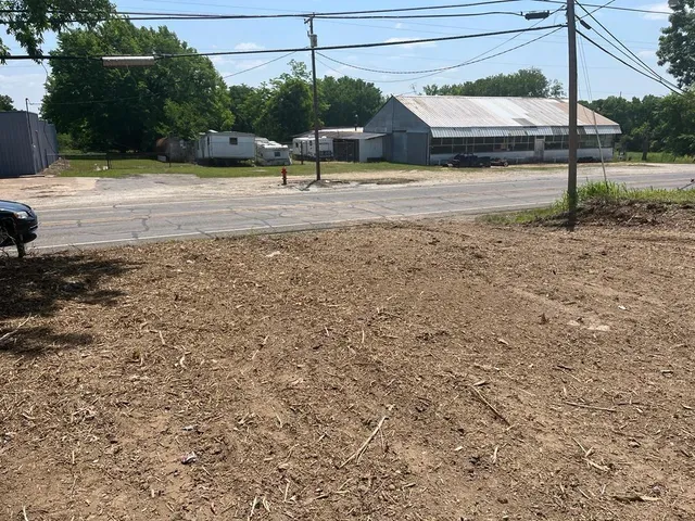 $80,000 | 125 South Center Street, Bonham, TX 75418