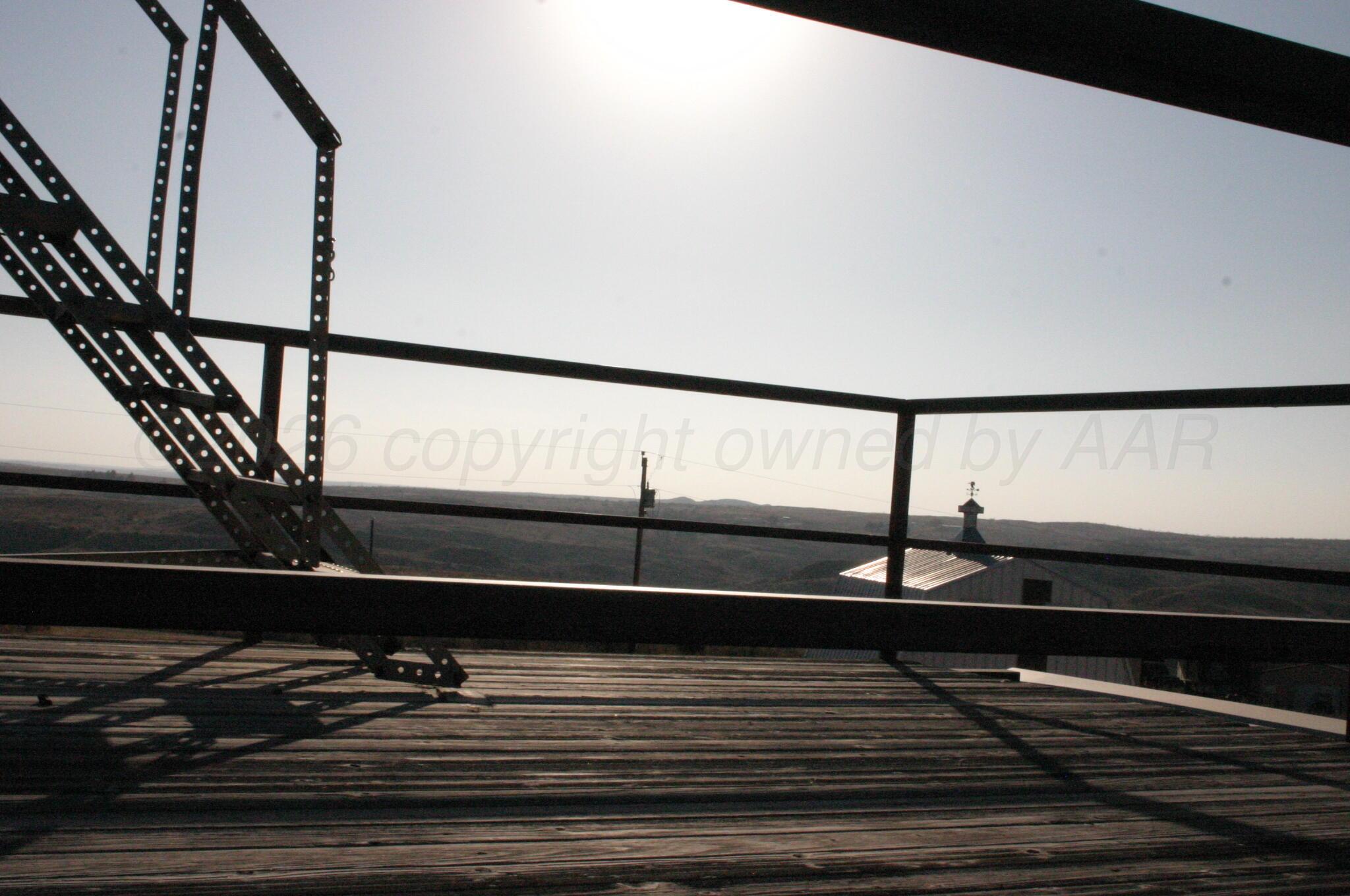 109 Lark Fritch, TX 79036 - Photo 18 of 23 IMG_9648