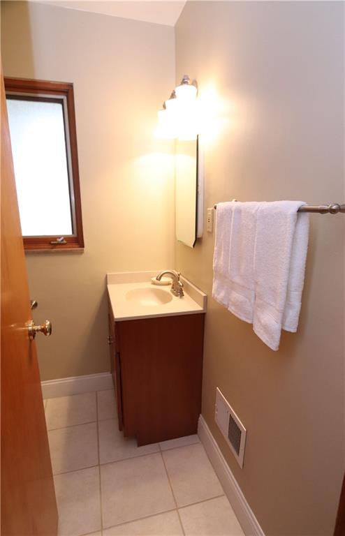 1 Scheffield Road Carnegie, PA 15106 - Photo 14 of 25 Gallery Image 14