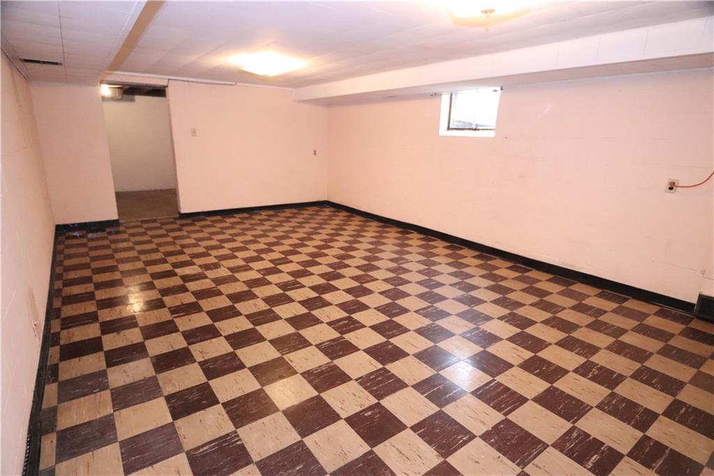 1 Scheffield Road Carnegie, PA 15106 - Photo 22 of 25 Gallery Image 22