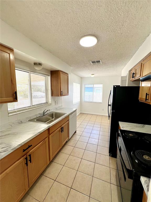 2338 Fitzpatrick Terrace Deltona, FL 32725 - Photo 7 of 22
