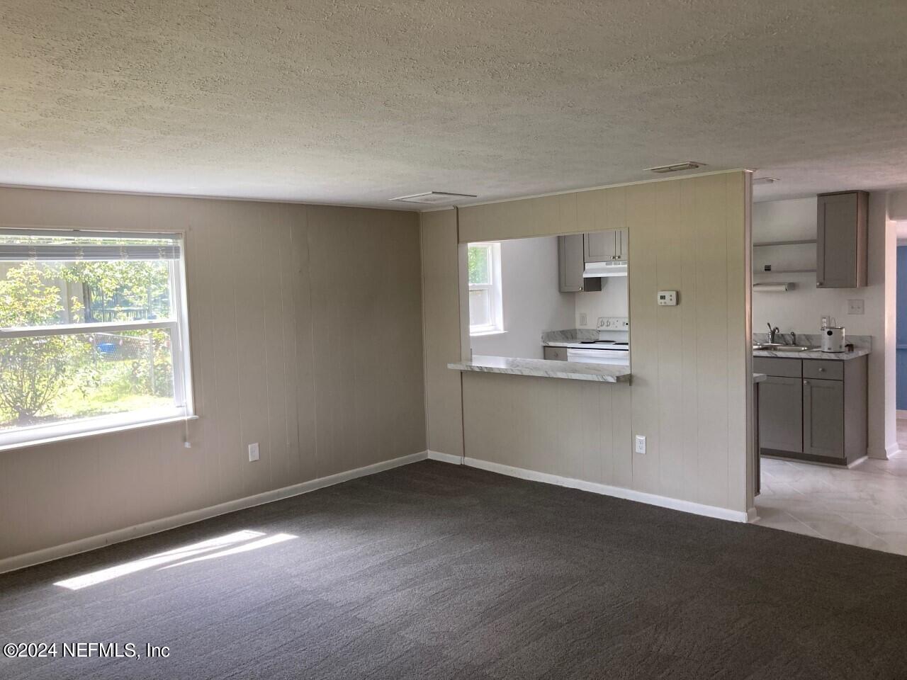 5078 Pinon Road Keystone Heights, FL 32656 - Photo 12 of 22 Living Room3