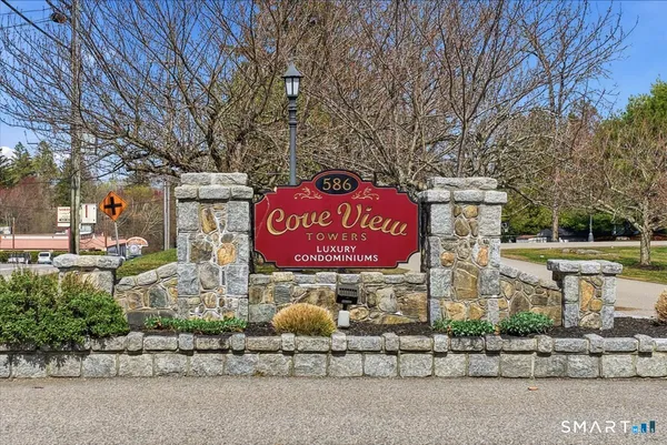 $249,000 | 586 West Thames Street, Unit 403, Norwich, CT 06360