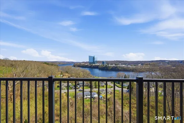 $249,000 | 586 West Thames Street, Unit 403, Norwich, CT 06360