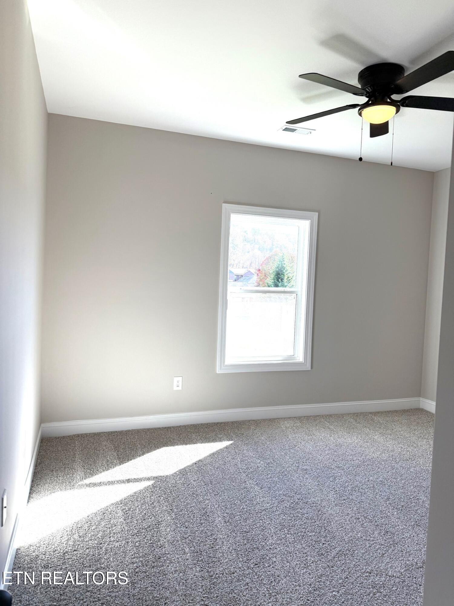 218 Mossy Rock Road Andersonville, TN 37705 - Photo 15 of 22 thumbnail_IMG_3565